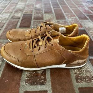 OLUKAI Huaka'i Li Men's Leather Slip On Shoes, Waxed & Antiqued Leather Size 12